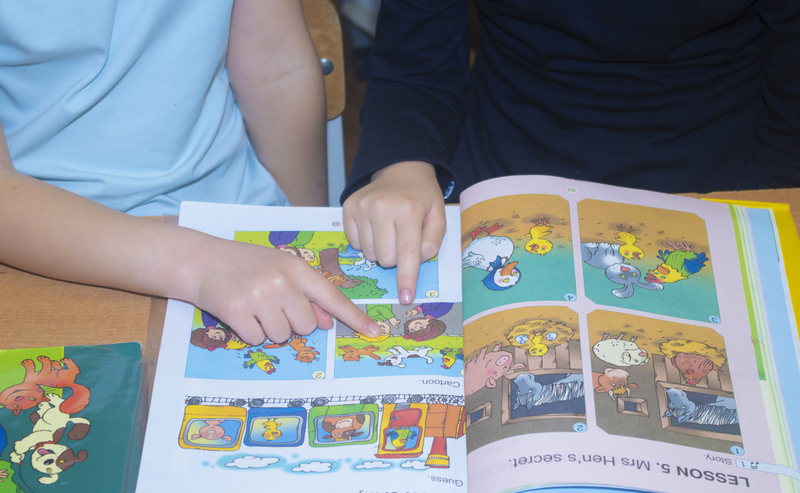 aller de Cómic y Otros Relatos Gráficos 1